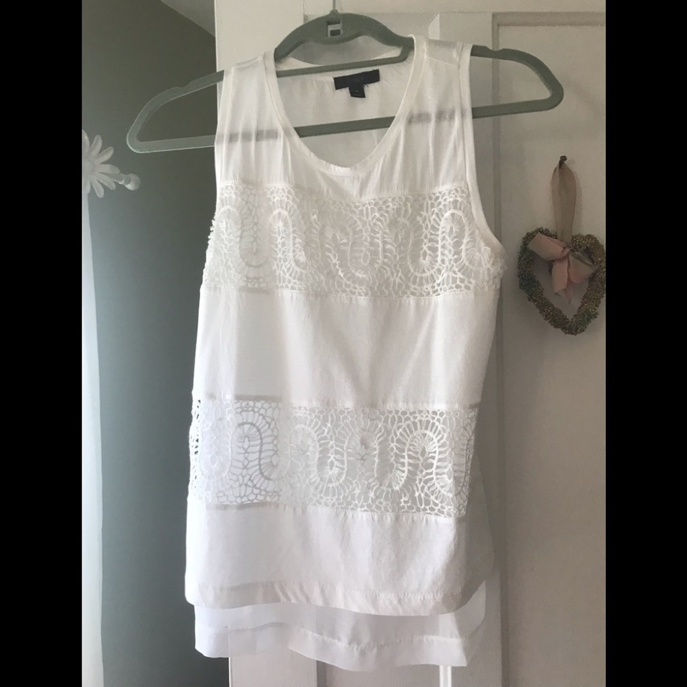 White tank